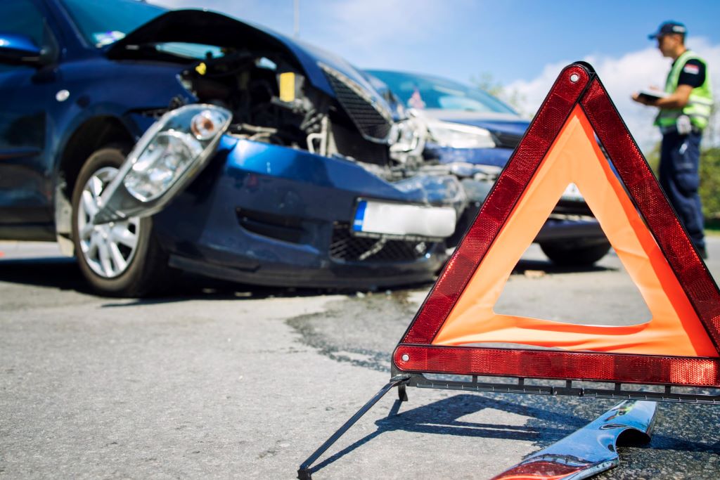 Road to Recovery: How Car Accident Lawyers Expedite Automotive Business Resilience